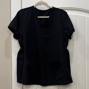 Med couture maternity scrub top size medium